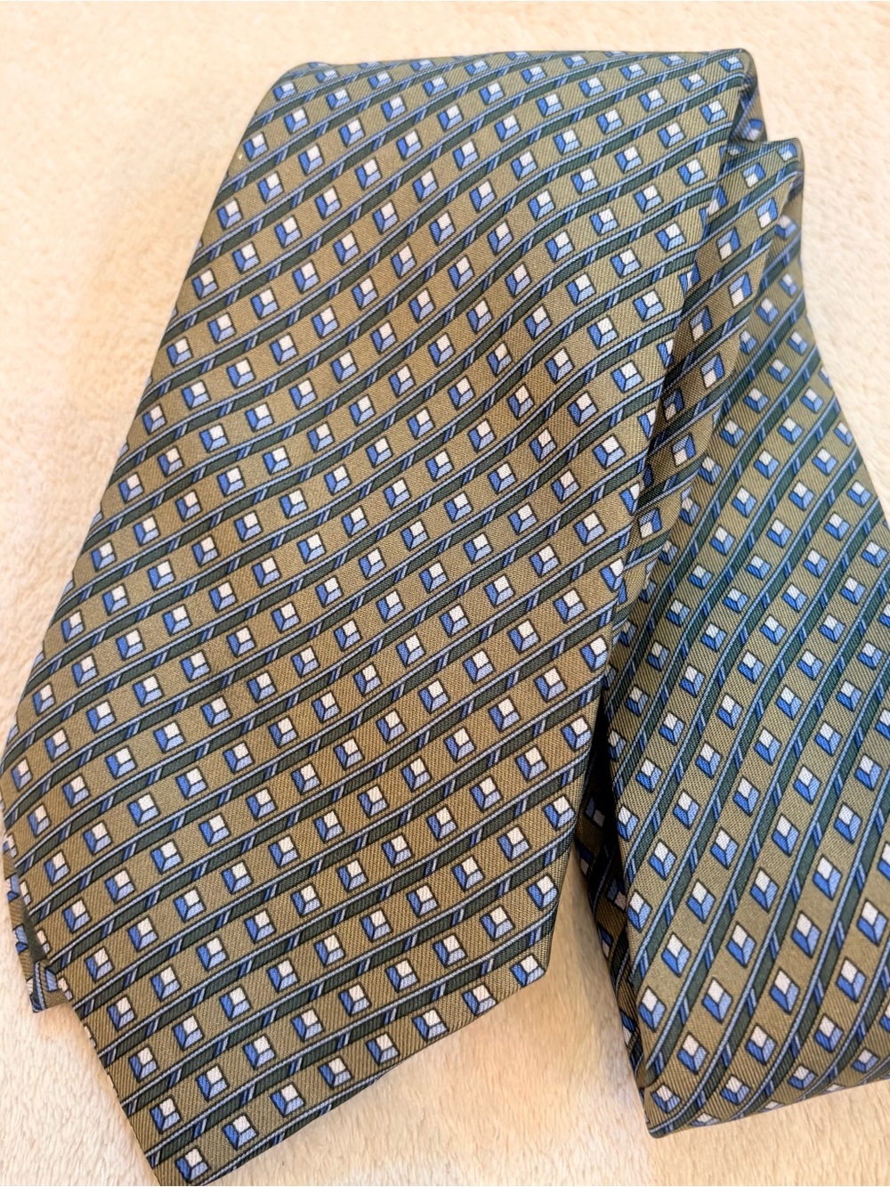 Hermes Silk Olive Green Tie with Blue Geometric Pattern 918 HA